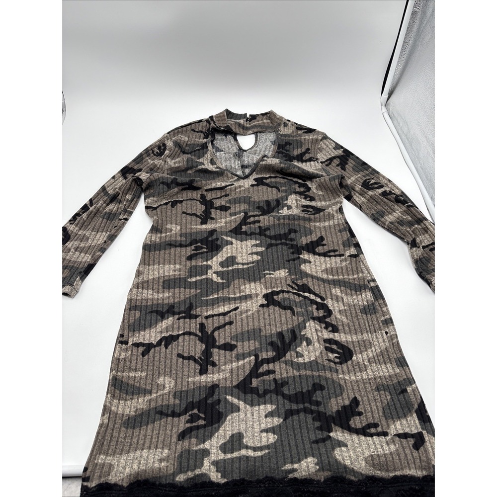 Venus Camouflage Women's Dress Long Sleeve Size Large Angl Polyester Knee Length
